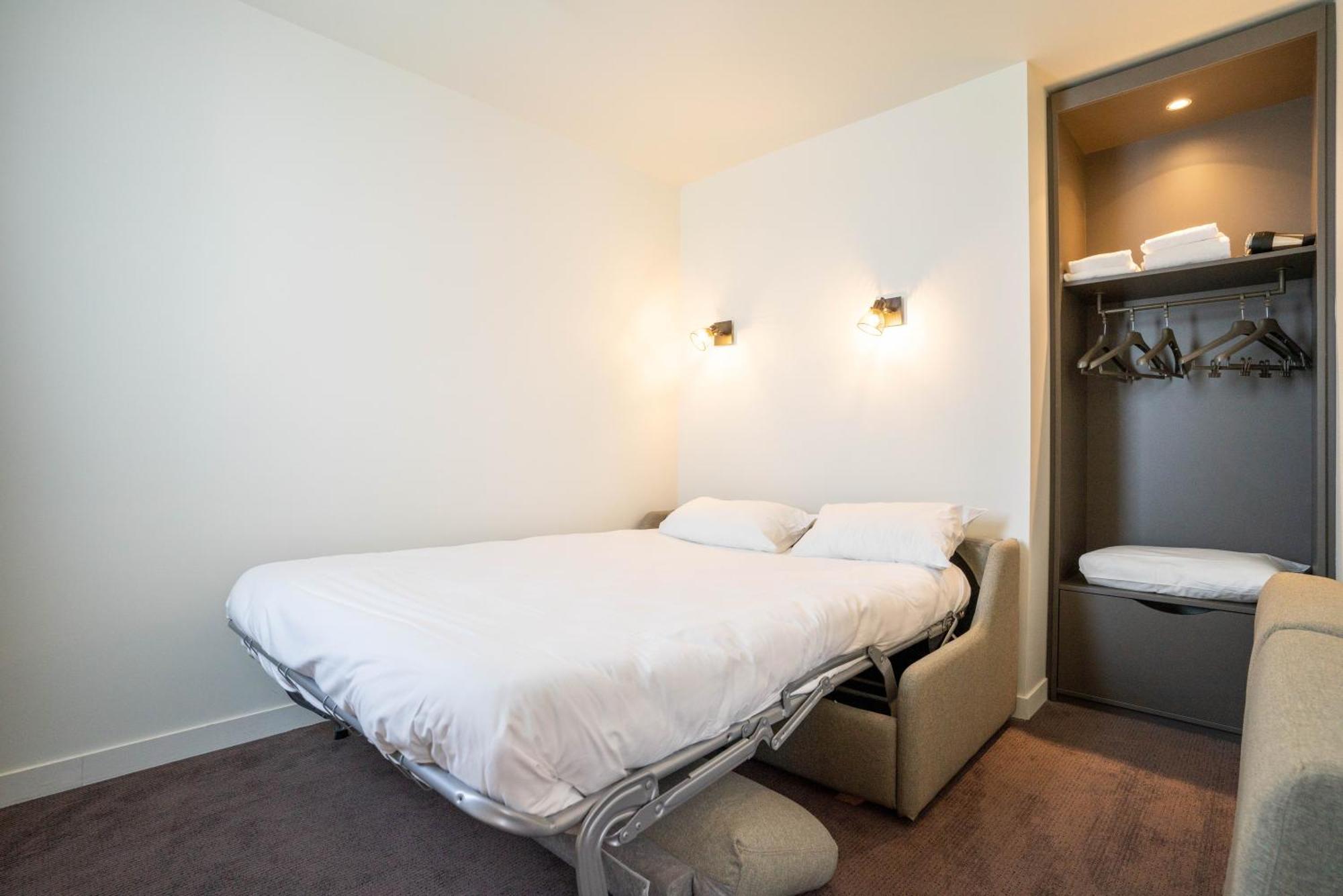Campanile Tours Nord Hotell Exteriör bild